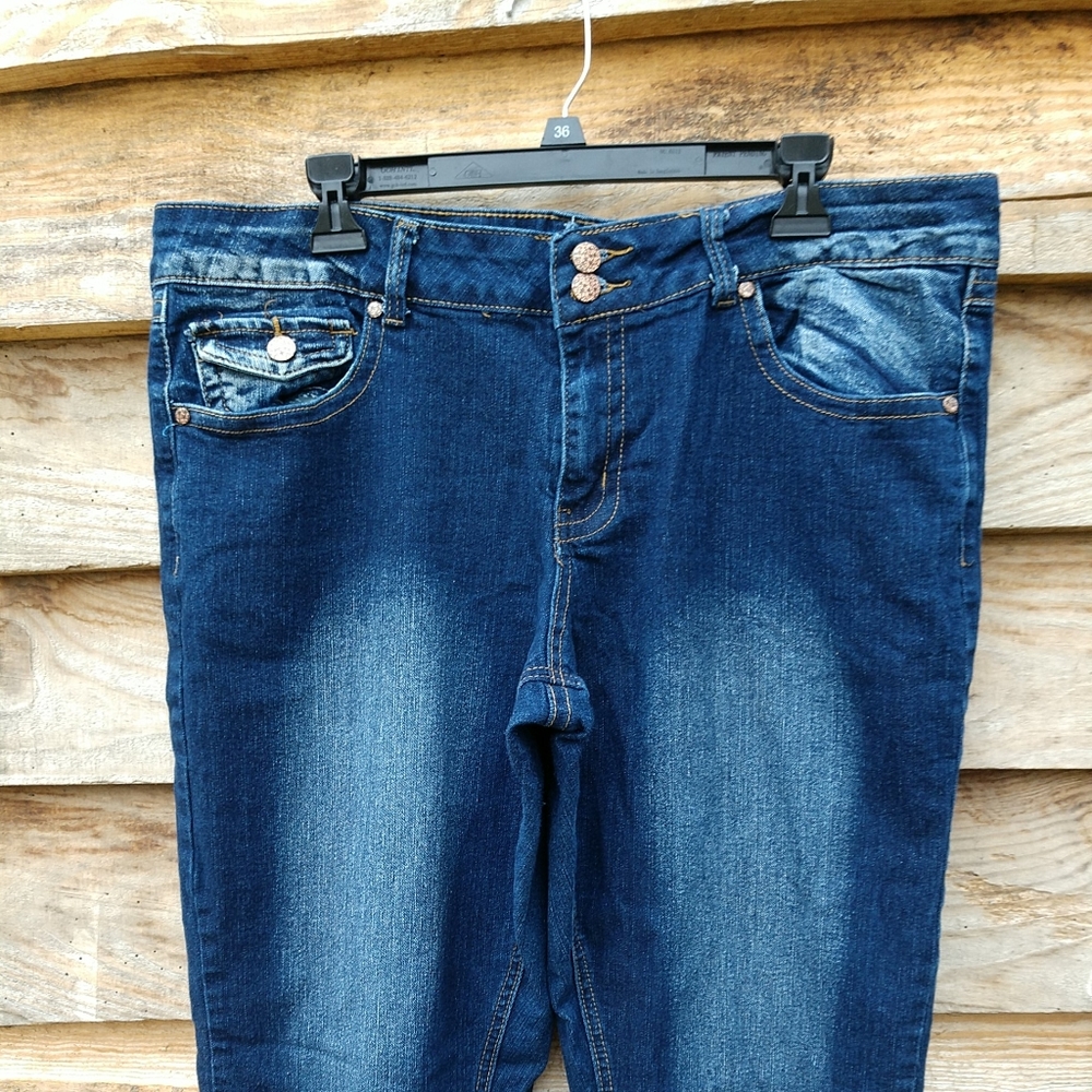 VINTAGE HARLEM Size 20 Dark Wash Skinny Distressed Jeans Stretch EUC - Picture 5 of 12